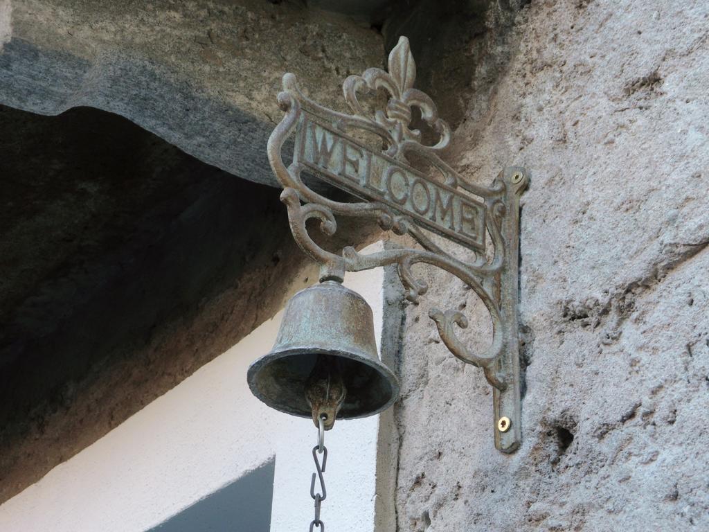 Guesthouse "Castello Del Nucleo" Intragna Exterior photo